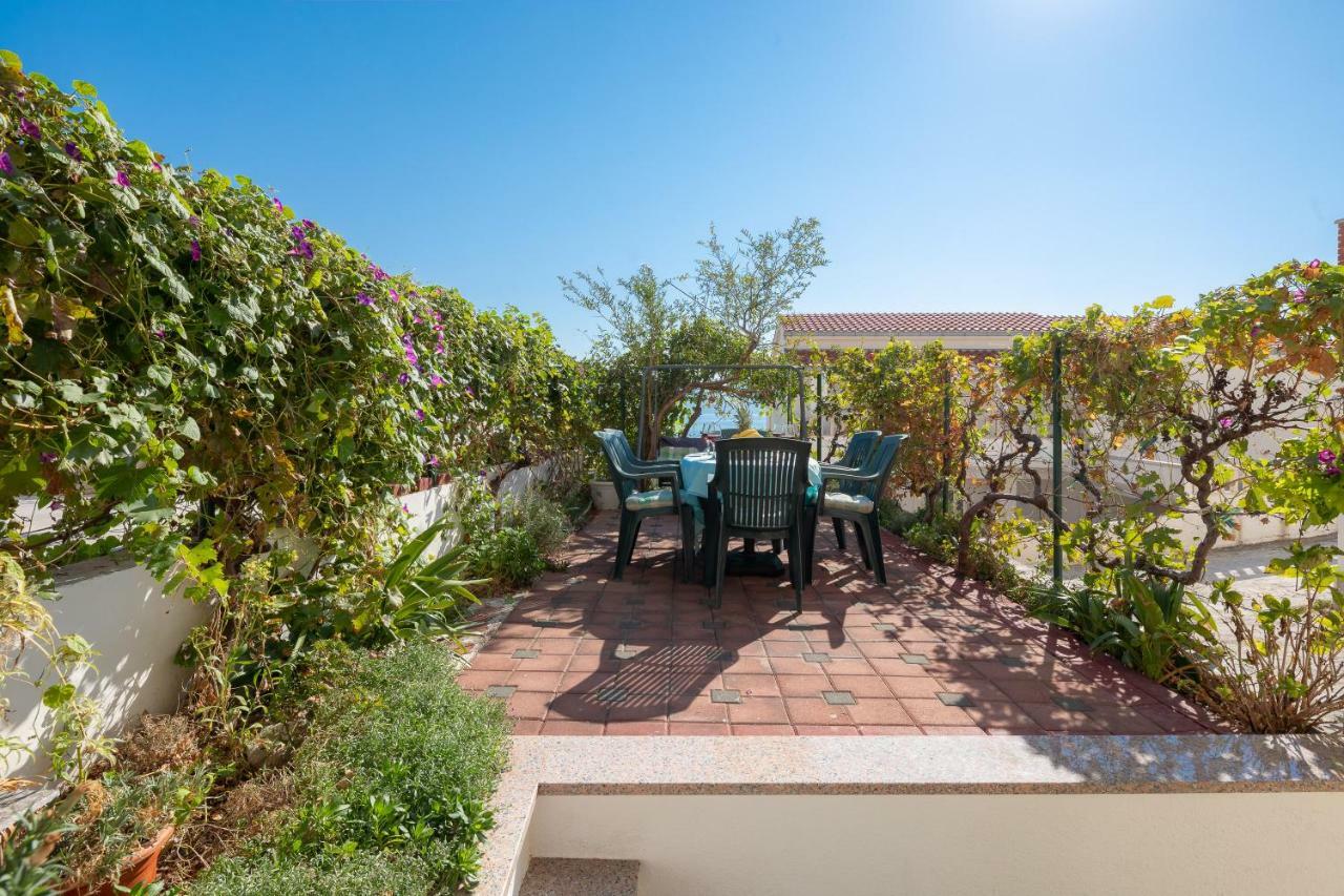 Fba Family Beach Apartments Omiš Zewnętrze zdjęcie